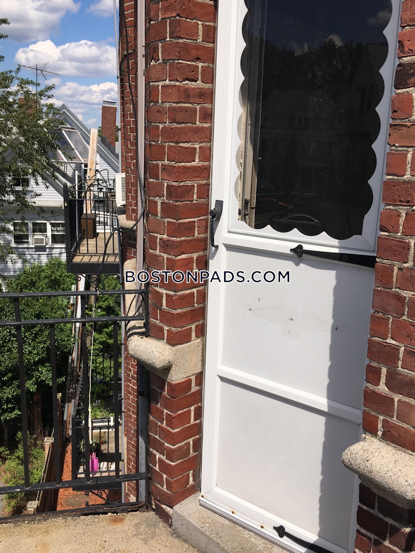 Somerville - Spring Hill - 1 Bed, 1 Bath - Image 1