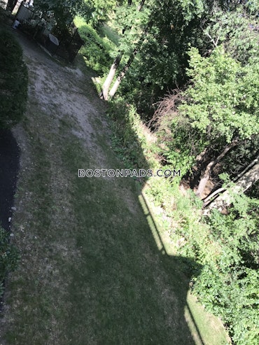 Boston - 1 Beds, 1 Baths