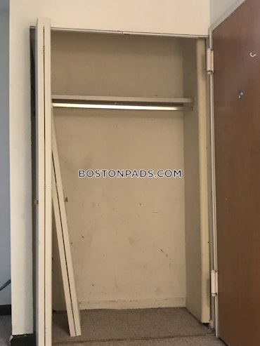 Boston - 1 Beds, 1 Baths