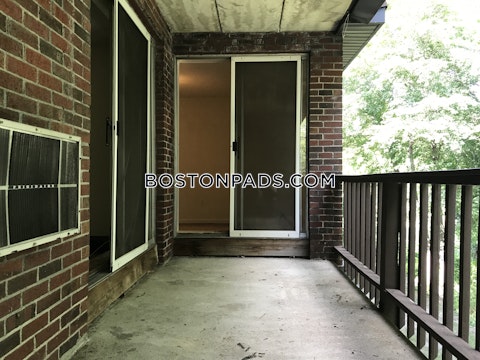 Kenrick St. Boston photo 7