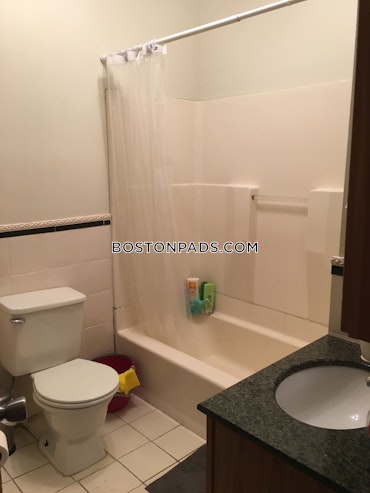 Boston - 2 Beds, 1 Baths
