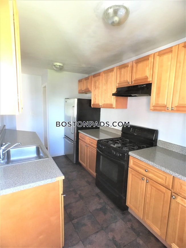 Boston - $3,500+ /mo