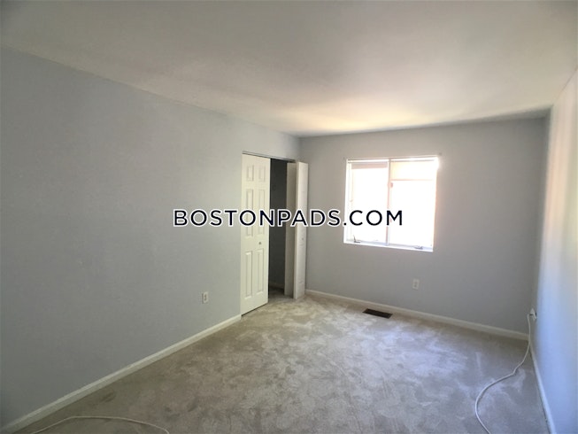 Boston - $3,500+ /mo