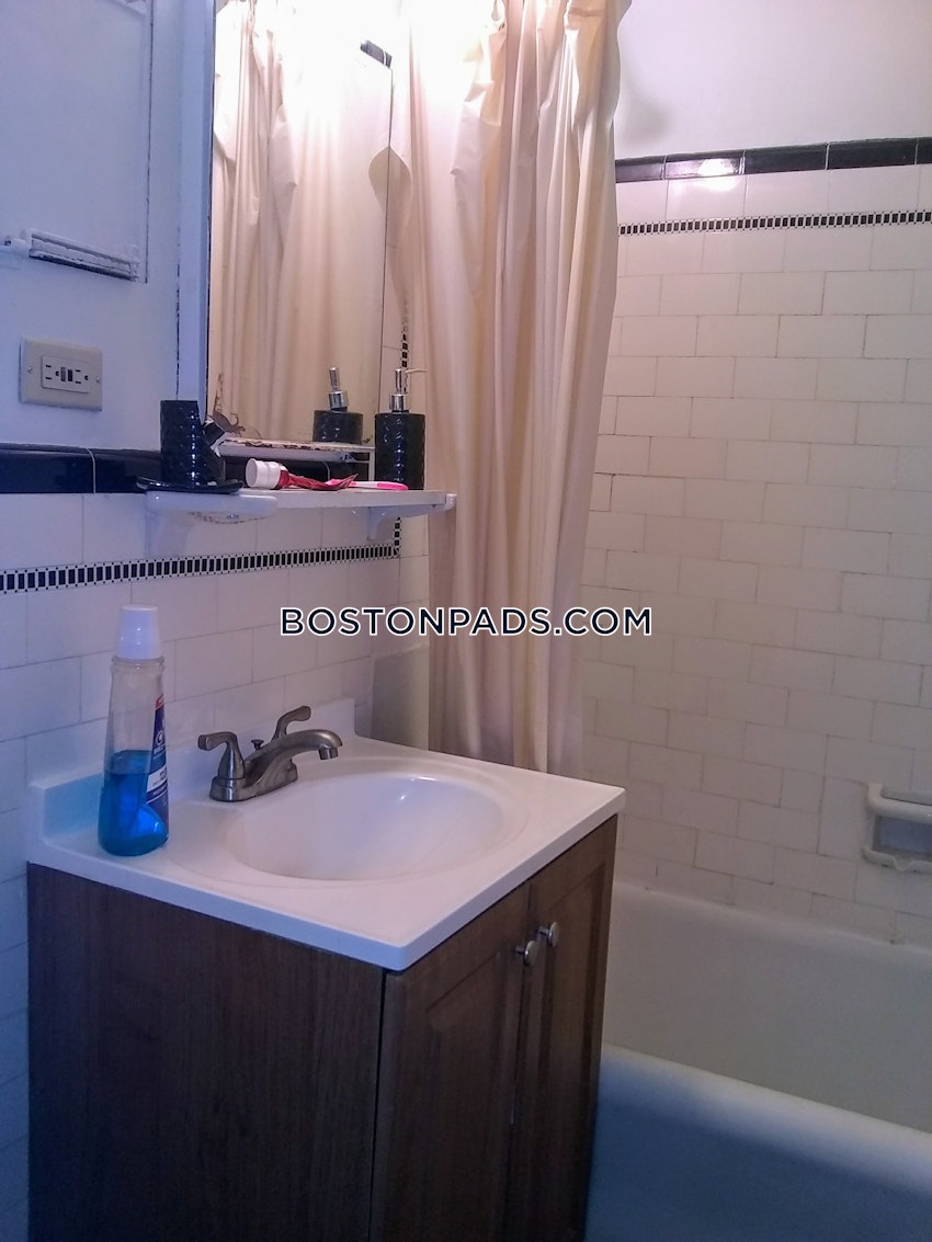 Malden - Studio , 1 Bath - Image 27