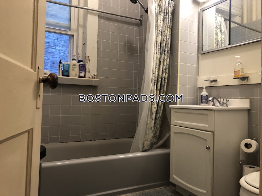Boston - $4,900+ /month