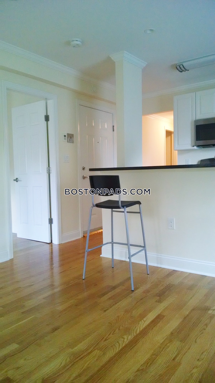 Cambridge - Harvard Square - 3 Beds, 1.5 Baths - Image 11
