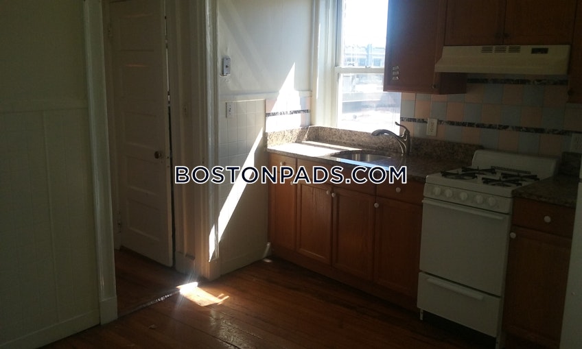 Boston - $2,200+ /month