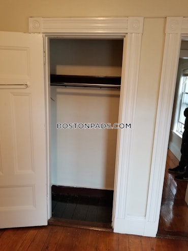 Boston - 1 Beds, 1 Baths