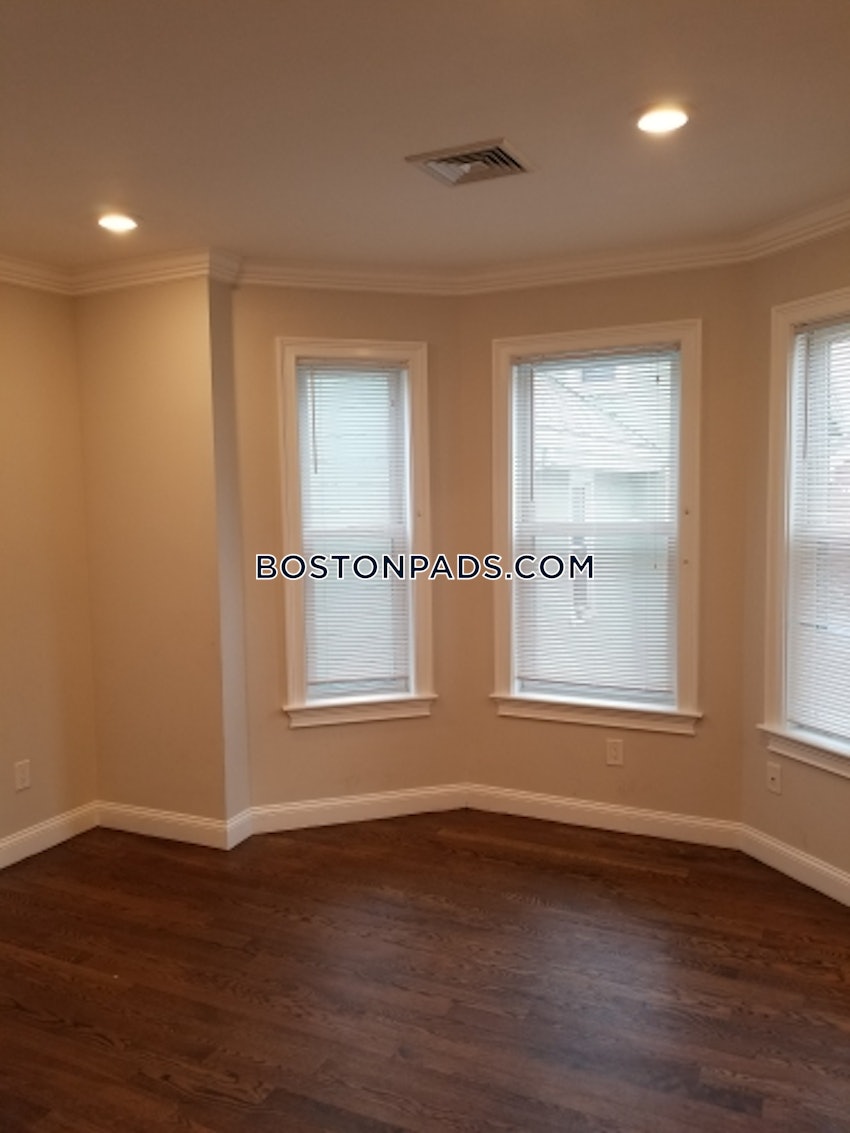 BOSTON - ROXBURY - 4 Beds, 1 Bath - Image 79