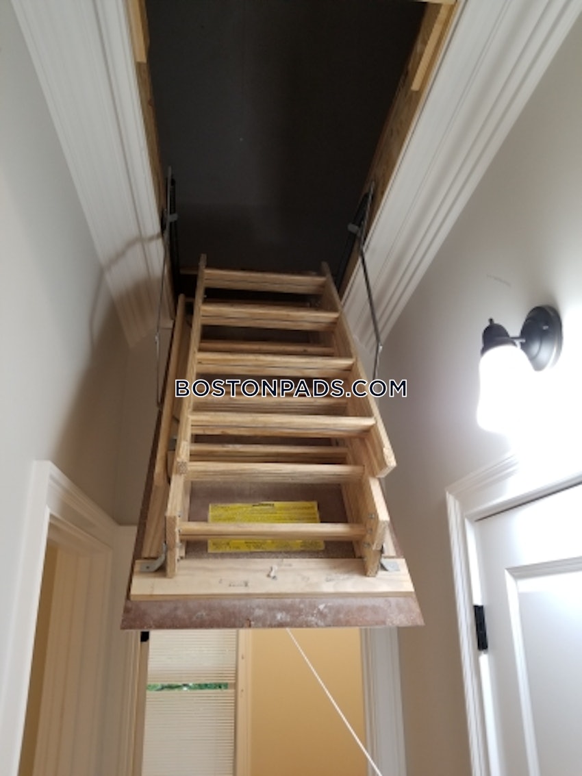 BOSTON - ROXBURY - 4 Beds, 1 Bath - Image 143