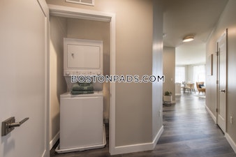 East Howard St. Quincy