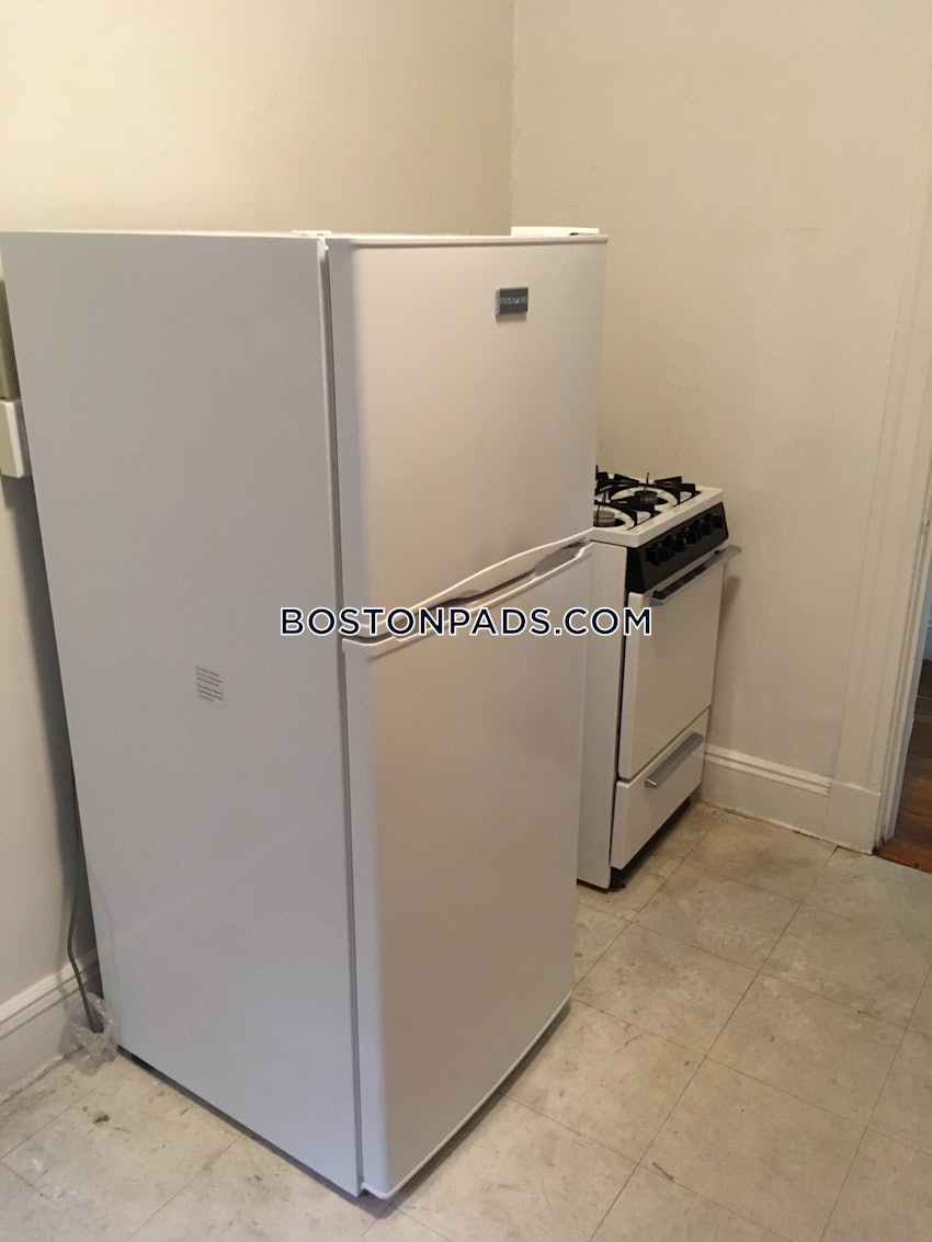 Boston - Allston/Brighton Border - 1 Bed, 1 Bath - Image 2