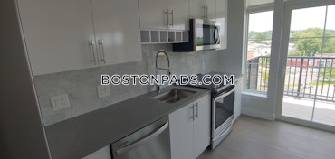 Revere Beach Pkwy Everett