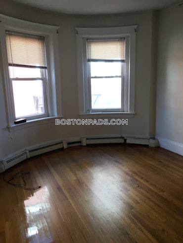 Washington Square, Brookline, MA - 1 Bed, 1 Bath - $2,300 - ID#5969672