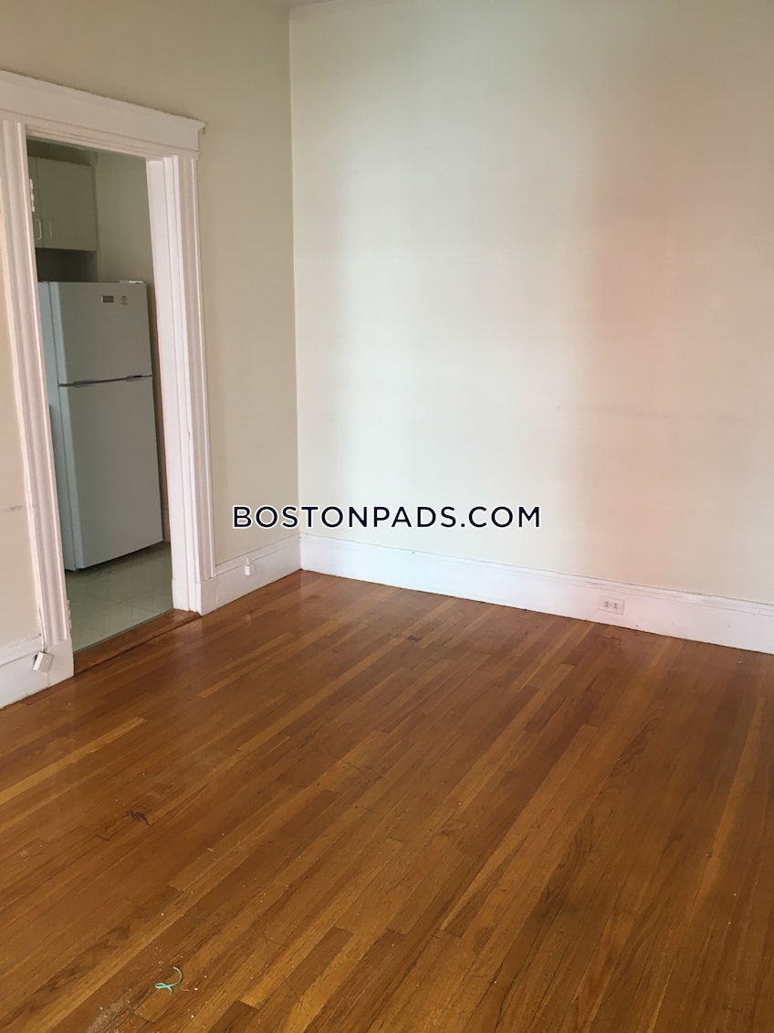 Brookline - $2,300+ /month