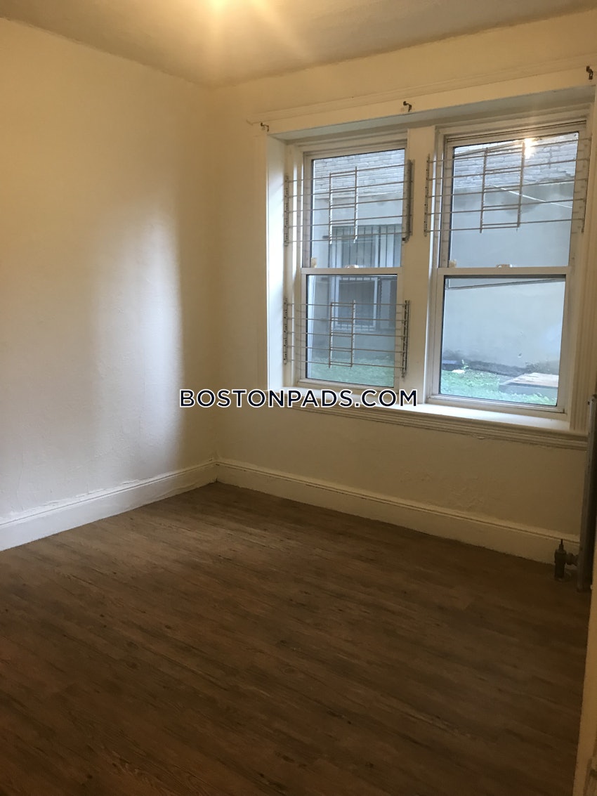 Boston - Brighton - Cleveland Circle - 1 Bed, 1 Bath - Image 10