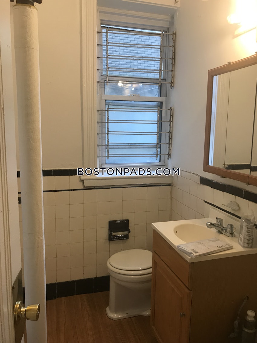 Boston - Brighton - Cleveland Circle - 1 Bed, 1 Bath - Image 31