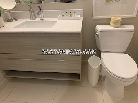 Washington St. Boston photo 30