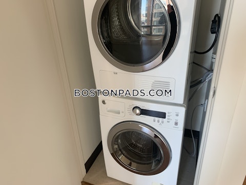 Washington St. Boston photo 20