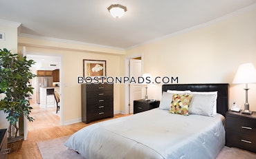 Chapel St. Brookline