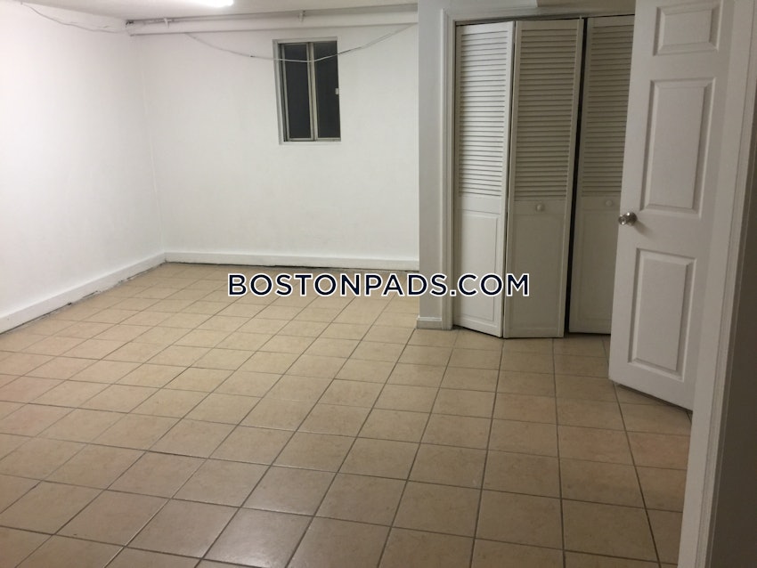 Cambridge - Central Square/Cambridgeport - 4 Beds, 2.5 Baths - Image 16
