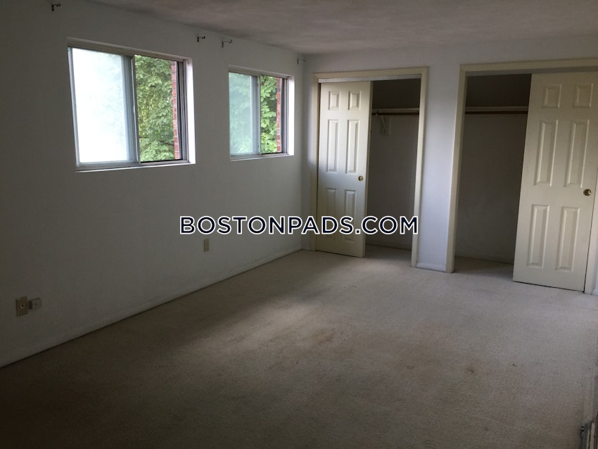 Cambridge - Central Square/Cambridgeport - 4 Beds, 2.5 Baths - Image 12
