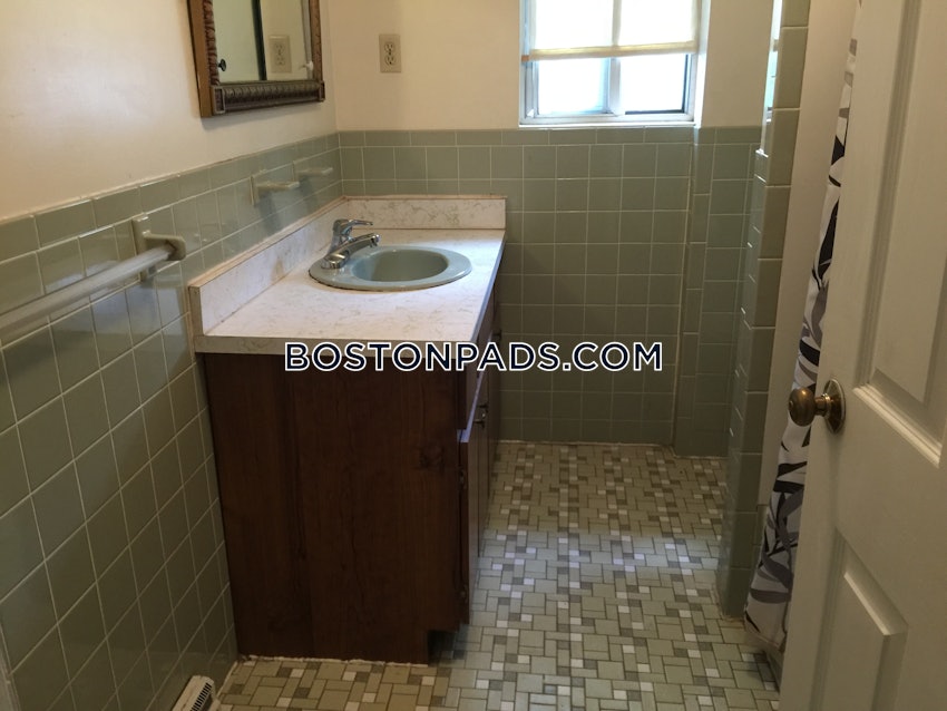 Cambridge - Central Square/Cambridgeport - 4 Beds, 2.5 Baths - Image 30