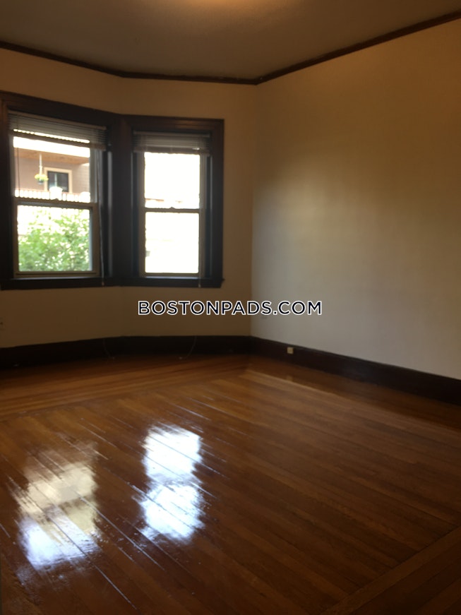 Somerville - $2,350+ /mo