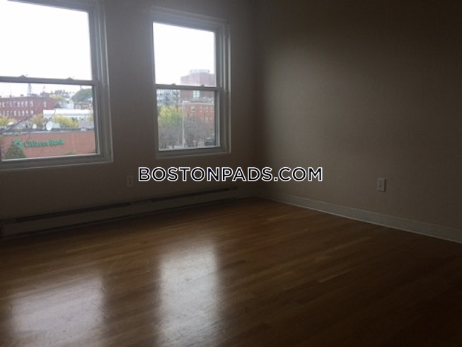 Boston - $3,400+ /mo