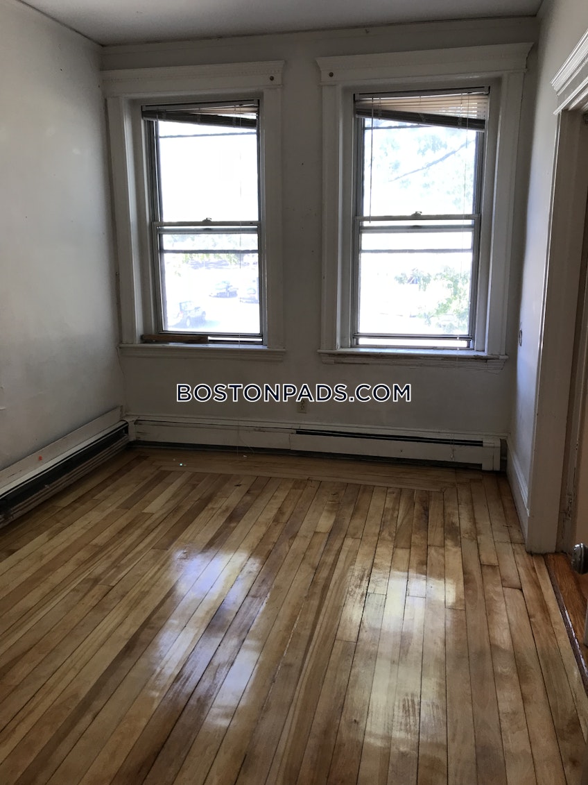 Boston - $3,800+ /month