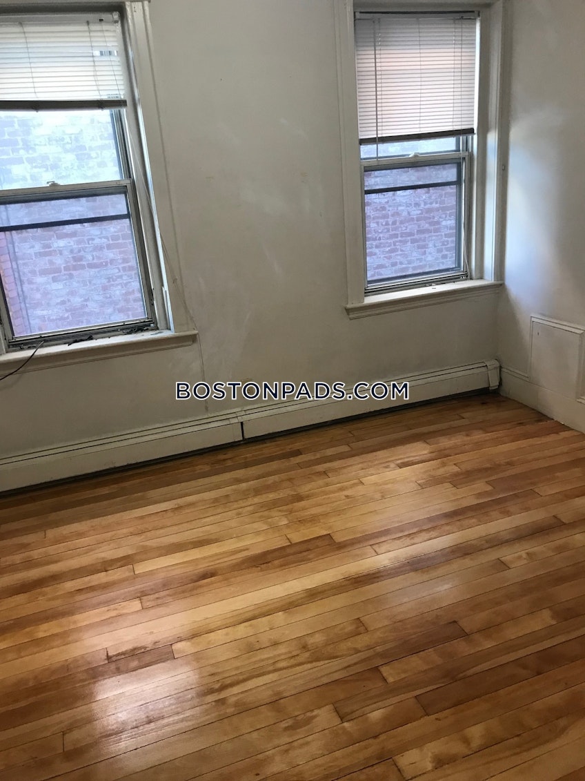 Boston - $3,800+ /month