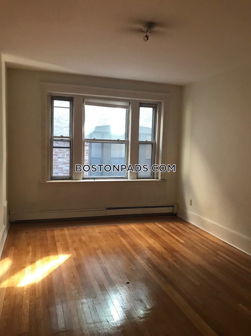 Boston - $3,800+ /month