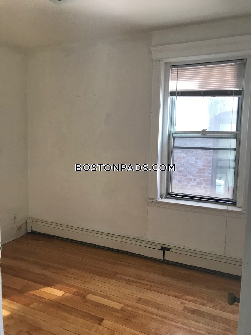 Boston - $3,800+ /month