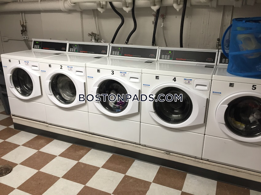 BROOKLINE- COOLIDGE CORNER - 1 Bed, 1 Bath - Image 58