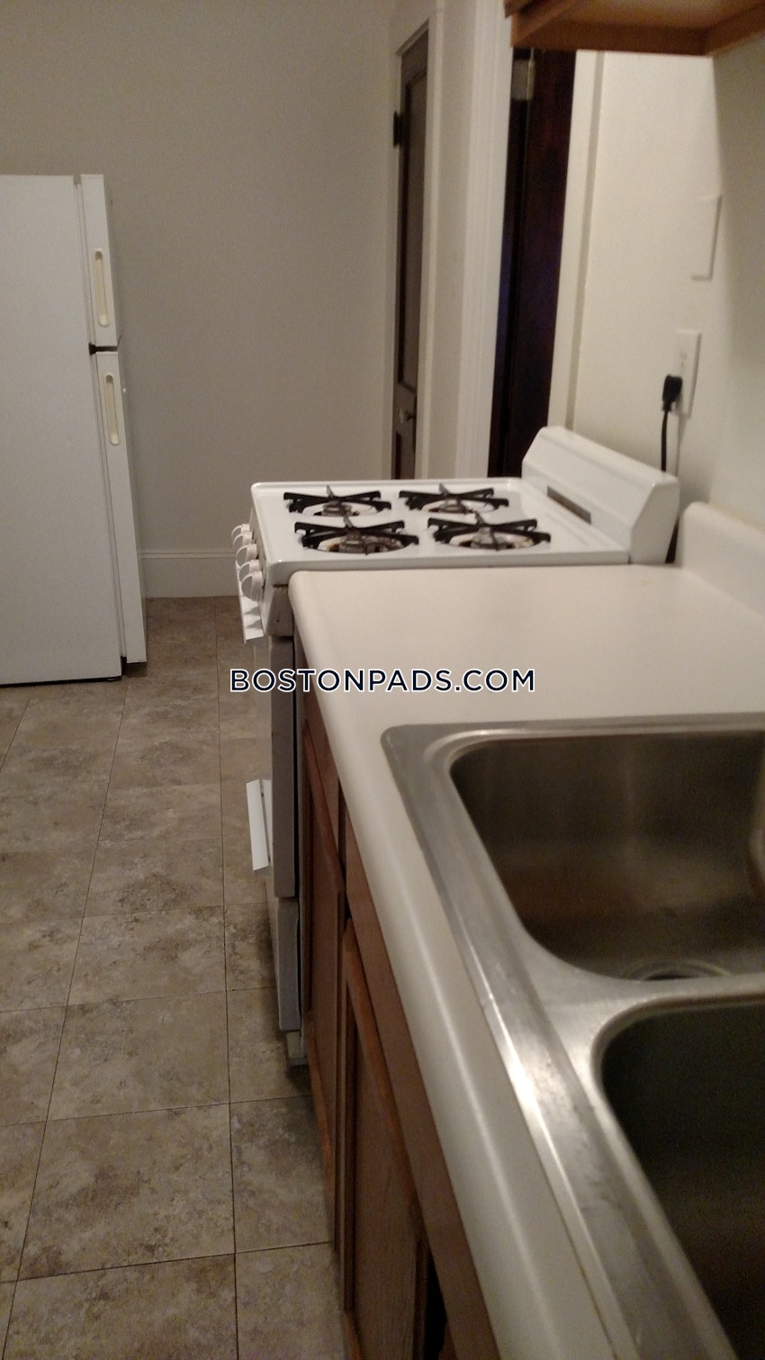 Somerville - Spring Hill - 1 Bed, 1 Bath - Image 2