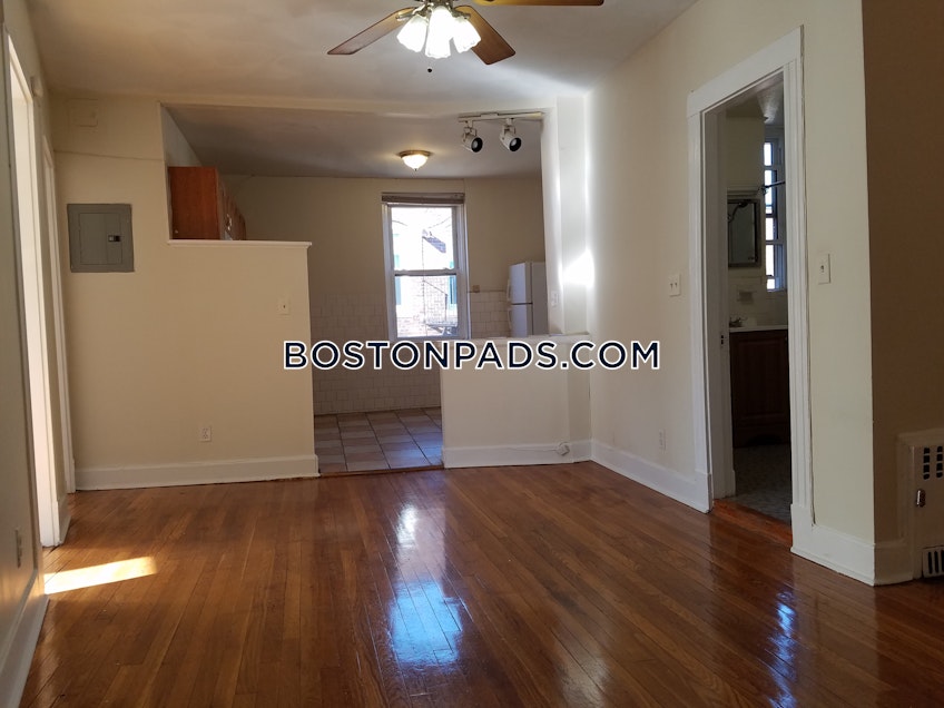 Boston - $2,600+ /month