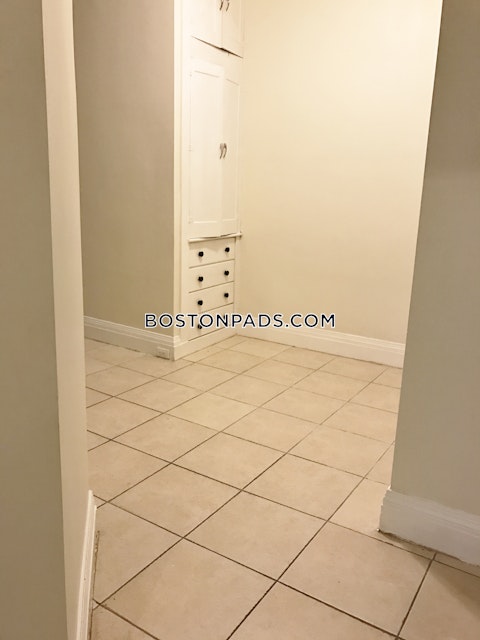 Euston St. Brookline photo 35