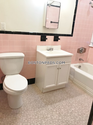 Brookline - 4 Beds, 2 Baths