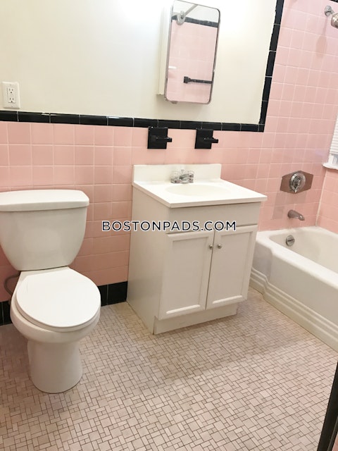 Euston St. Brookline photo 64