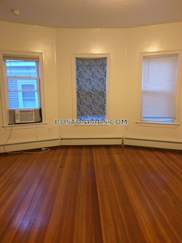 Everett - 5 Beds, 2 Baths