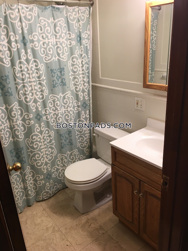 Brookline - $4,800+ /mo