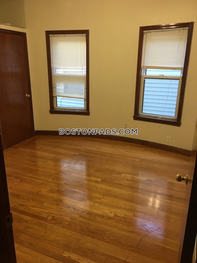 Brookline - $4,800+ /mo