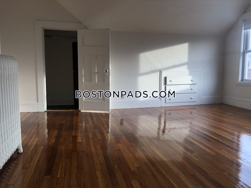 Somerville - $2,700+ /month