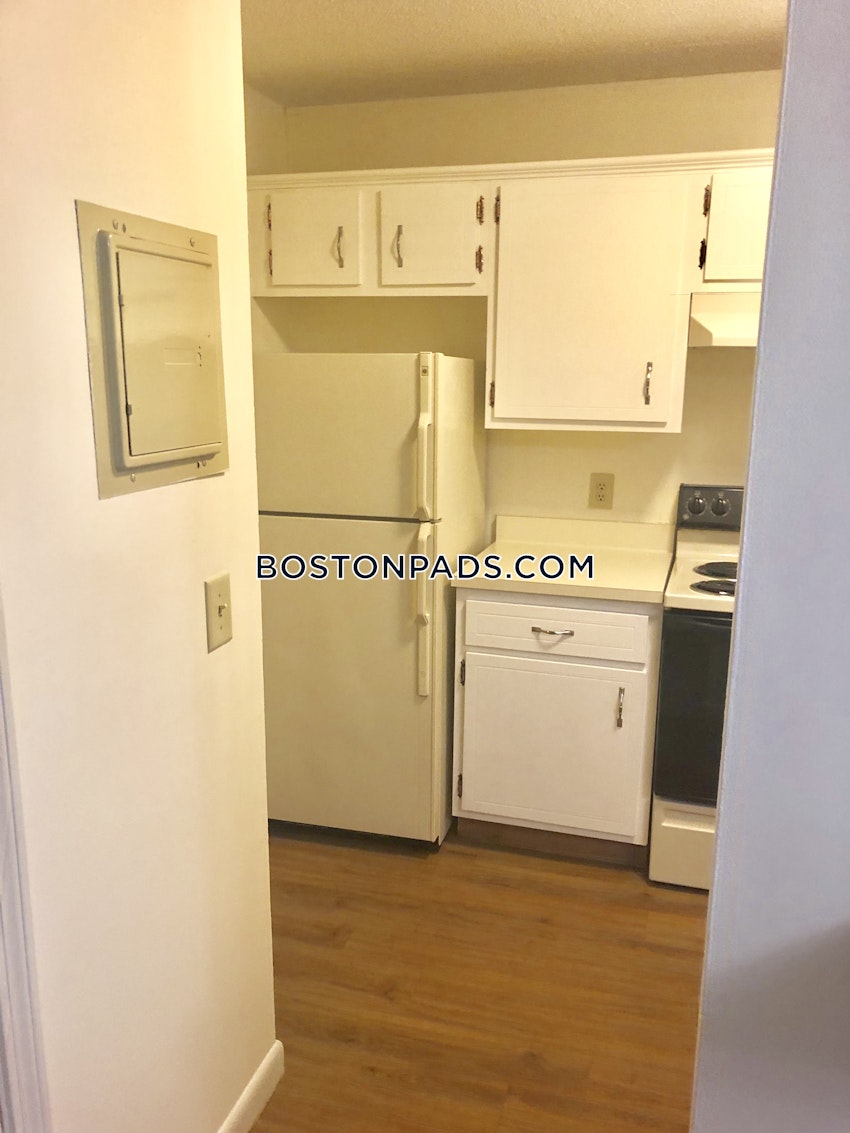 WOBURN - 2 Beds, 1 Bath - Image 7