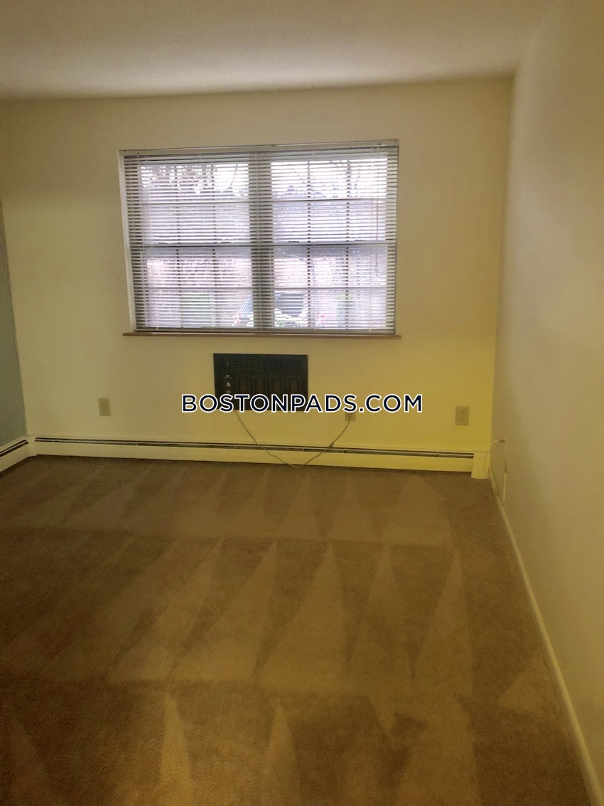 WOBURN - 2 Beds, 1 Bath - Image 14