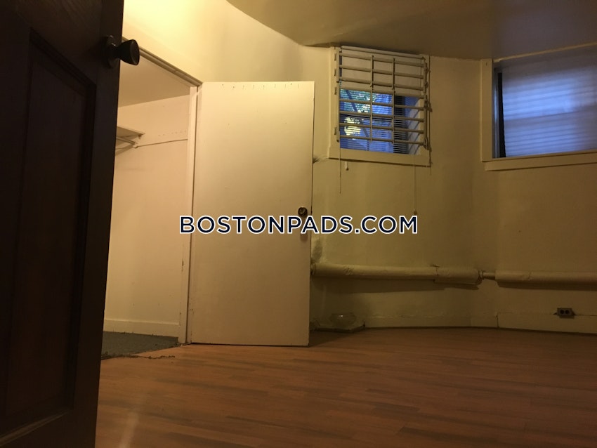 Boston - Fenway/Kenmore - 1 Bed, 1 Bath - Image 7