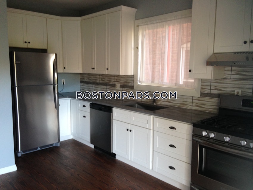 BOSTON - MISSION HILL - 3 Beds, 1 Bath - Image 18