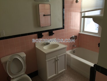 Brookline - 4 Beds, 2 Baths