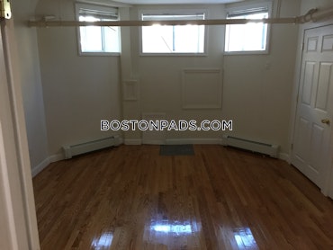 Brookline - 4 Beds, 2 Baths