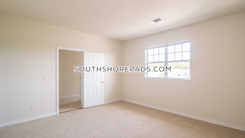 BRAINTREE - 2 Beds, 1 Bath - Image 11